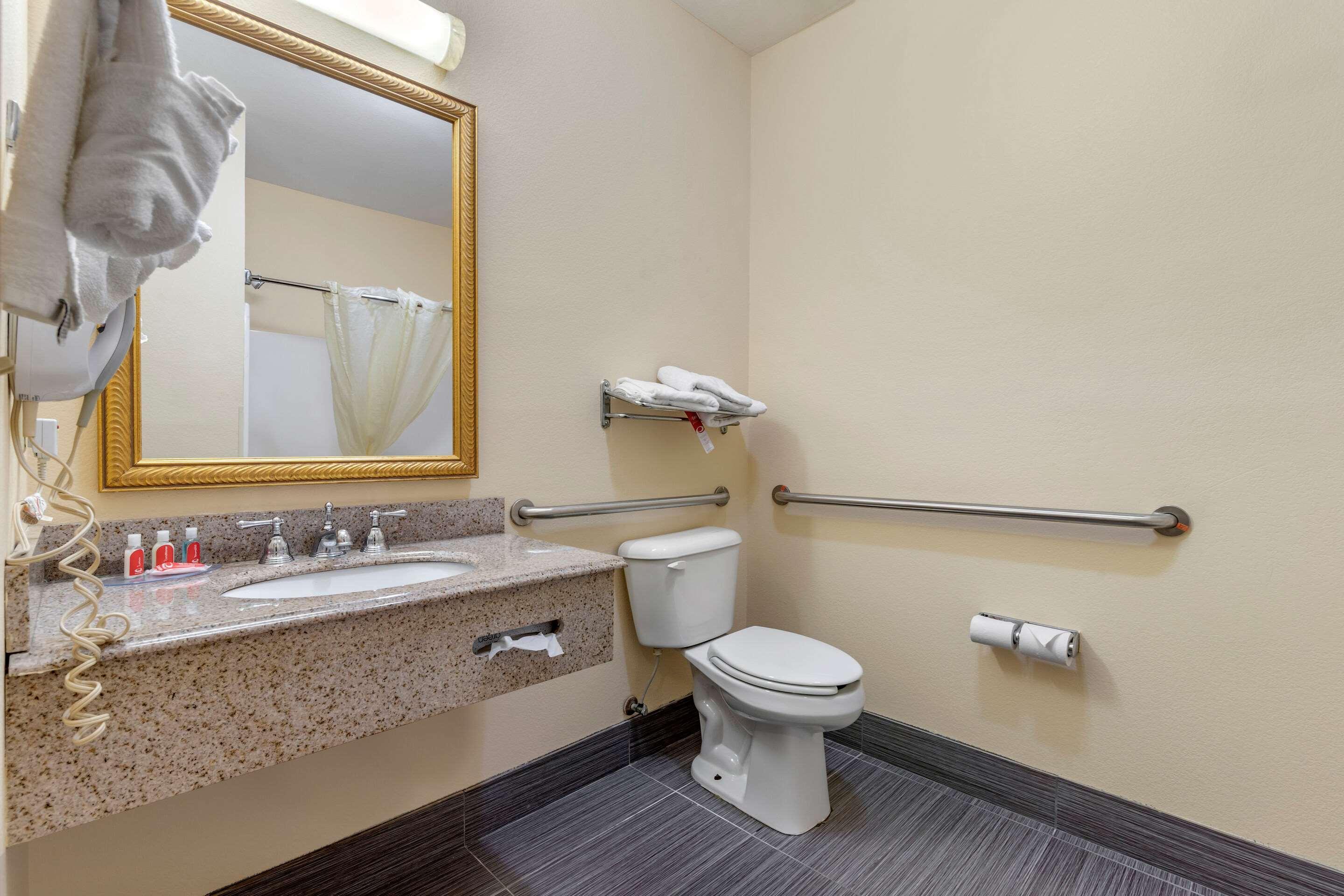 Econo Lodge Brunswick Esterno foto